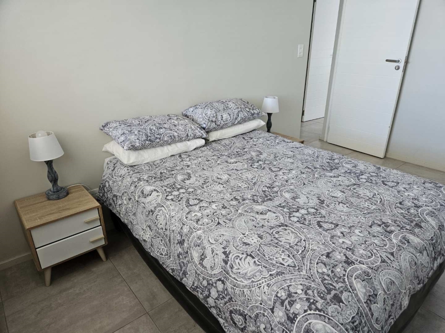 To Let 2 Bedroom Property for Rent in Summerstrand Eastern Cape